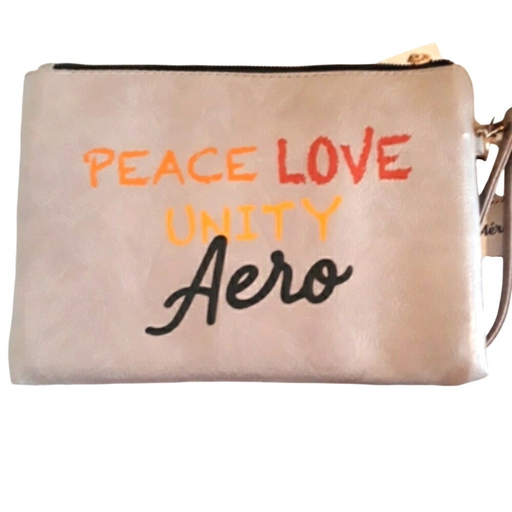 Aeropostale Peace Love Unity Graphic Wristlet Clutch Gray Bag NWT
